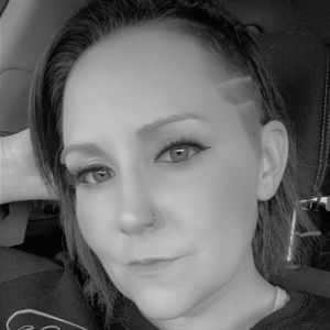 Meet your Posher, Stacie